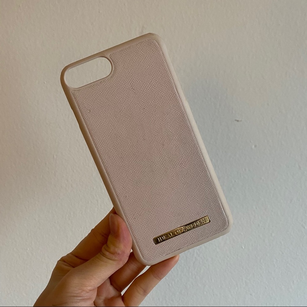 Ideal of Sweden iPhone 8+ Case